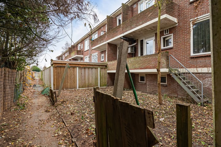 Foto 26 van Gronausestraat 1093