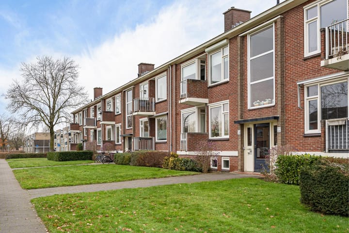 Foto 36 van Gronausestraat 1093