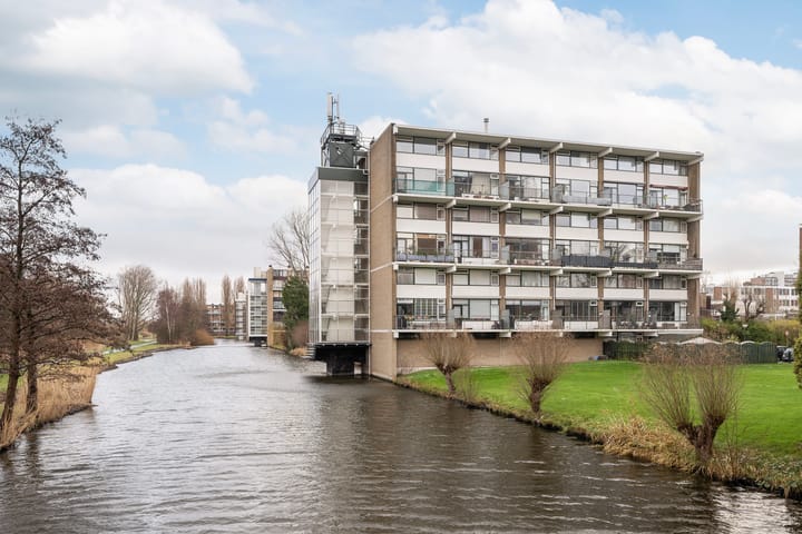 van der Waalsstraat 37