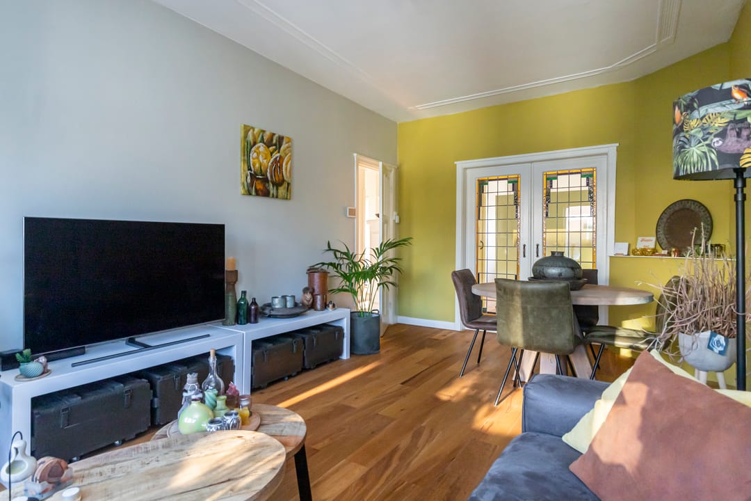 Foto 8 van Bilderdijklaan 8