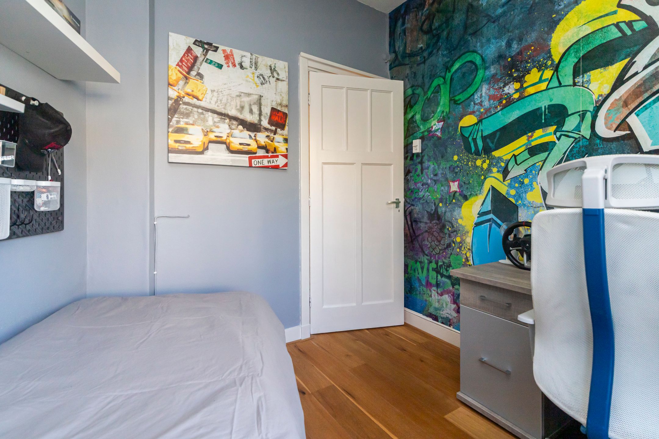 Foto 24 van Bilderdijklaan 8