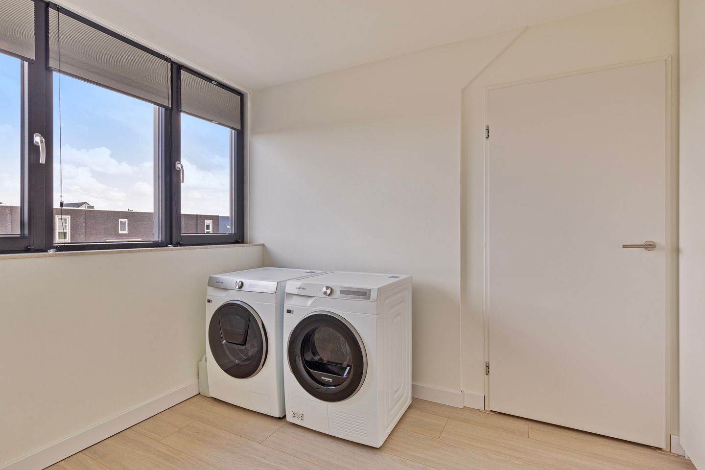 Foto 20 van Venrode 58