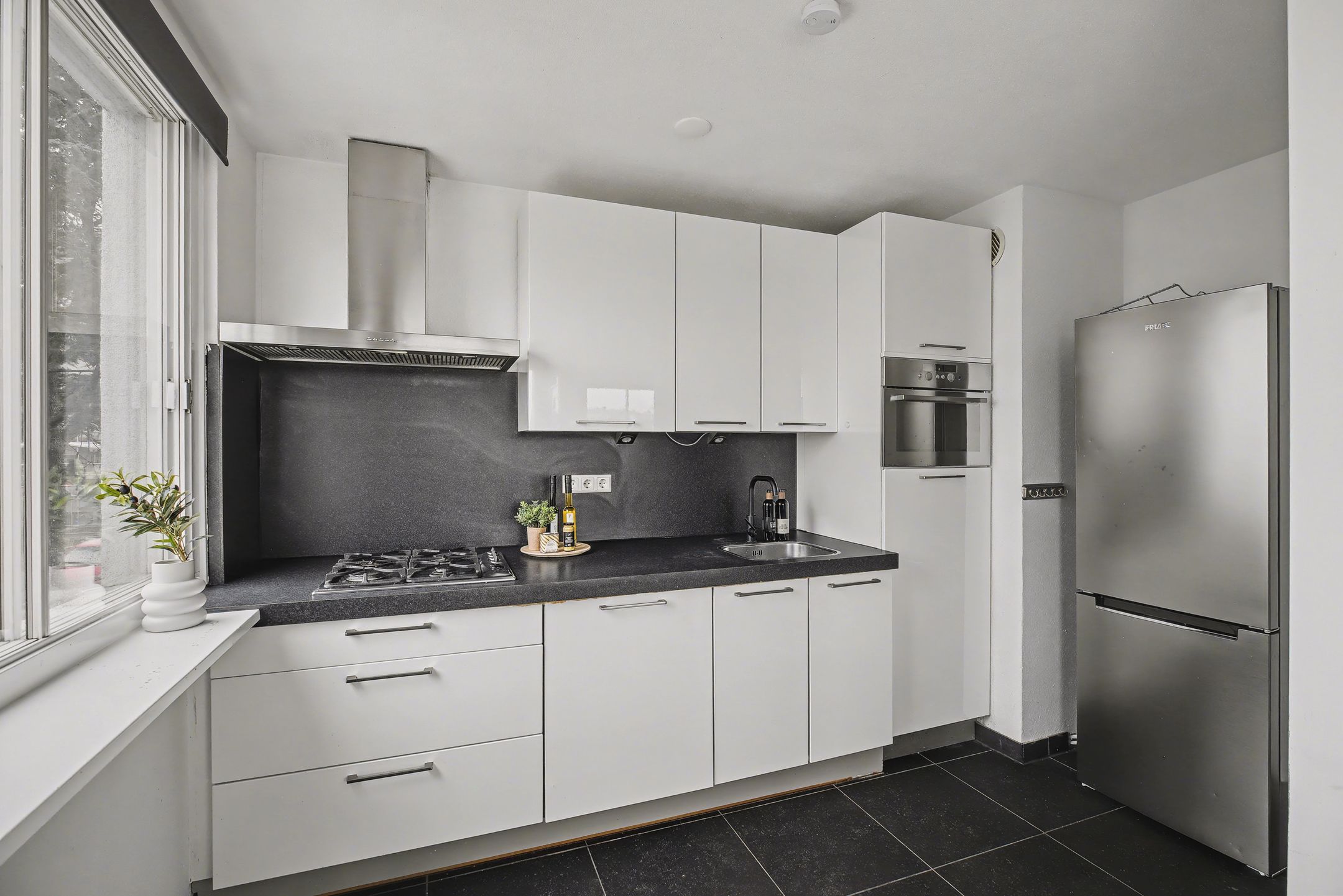 Foto 3 van IJplein 131