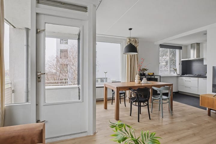 Foto 8 van IJplein 131