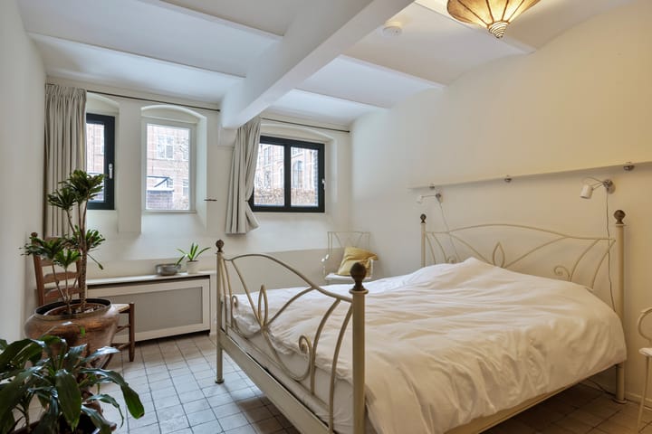 Foto 22 van Hugo de Grootstraat 33