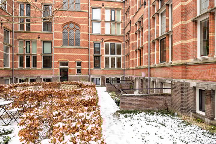 Foto 39 van Hugo de Grootstraat 33