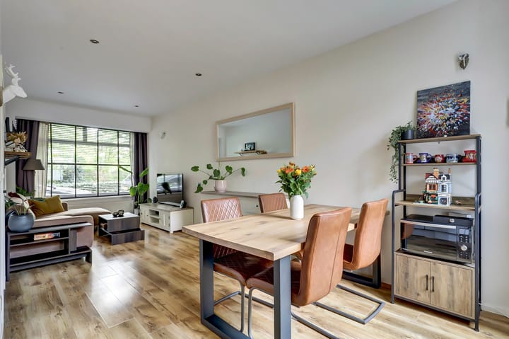 Photo 5 of Makassarstraat 77