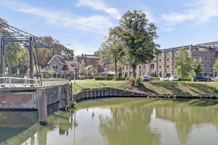 Foto 30 van Makassarstraat 77