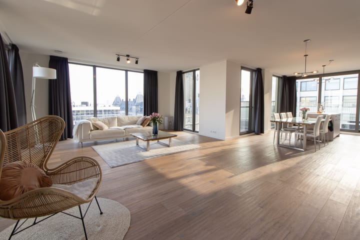 Foto 1 van Kruiskade 2-L