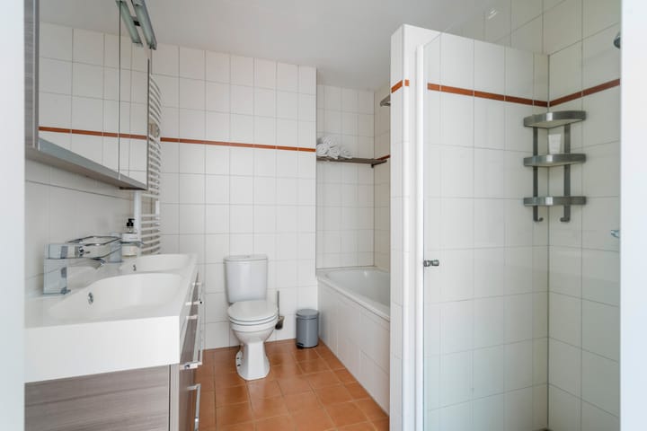 Foto 4 van Eduard Künnekehof 21