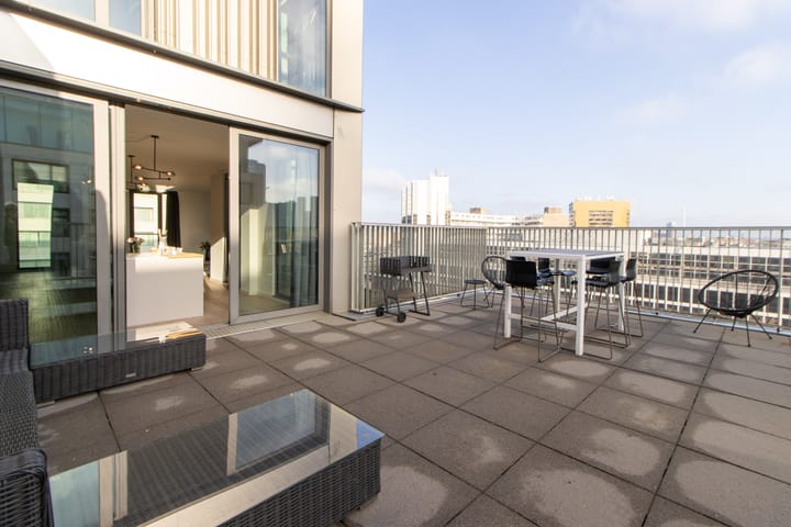 Foto 15 van Kruiskade 2-L