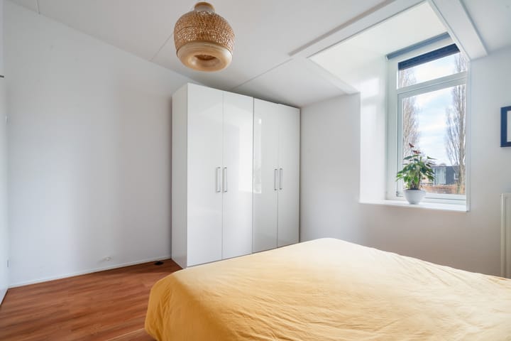 Foto 24 van Eduard Künnekehof 21