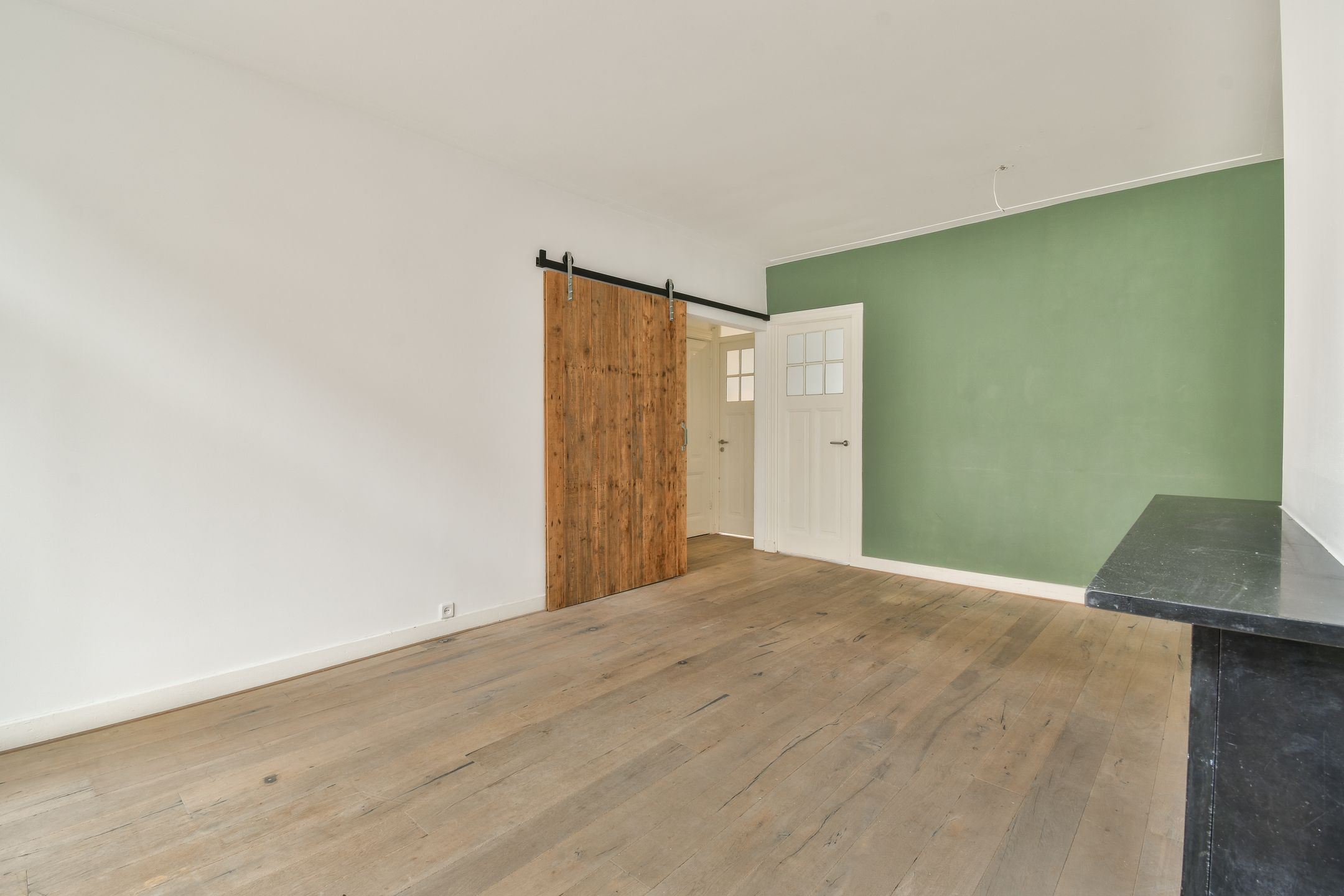 Photo 6 of Sluisstraat 18-1