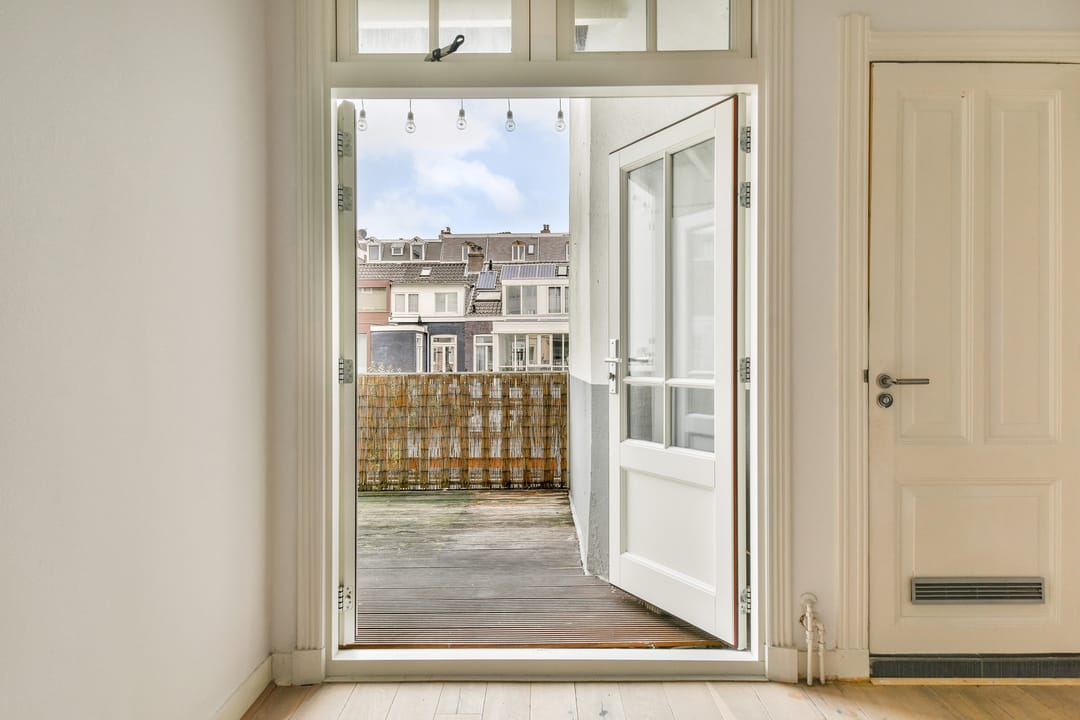 Photo 13 of Sluisstraat 18-1