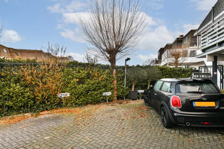 Foto 28 van Oud-Loosdrechtsedijk 252-D