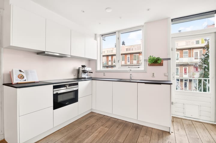 Foto 12 van Danie Theronstraat 13-B