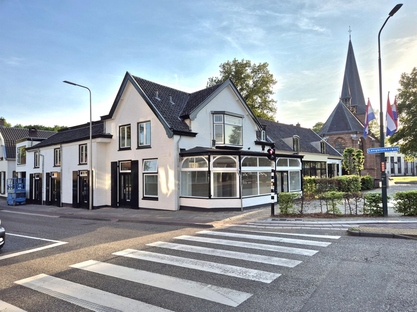 View photo 4 of Dorpsplein 6