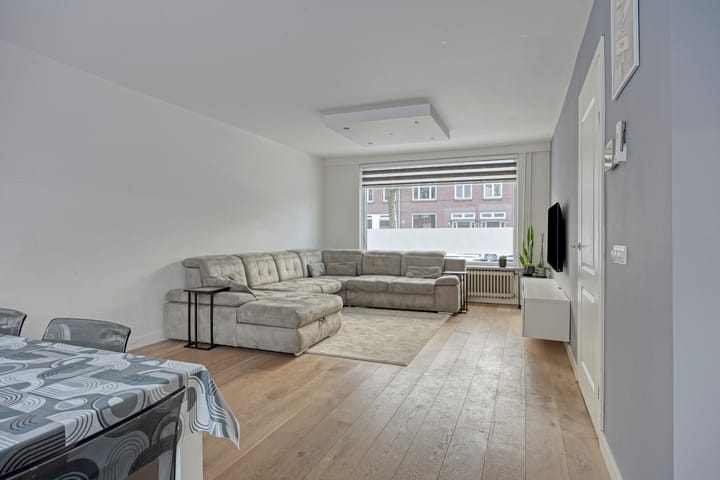 Foto 5 van Zeelsterstraat 92