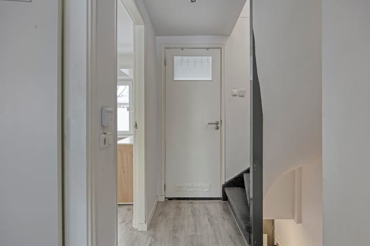 Foto 13 van Zeelsterstraat 92