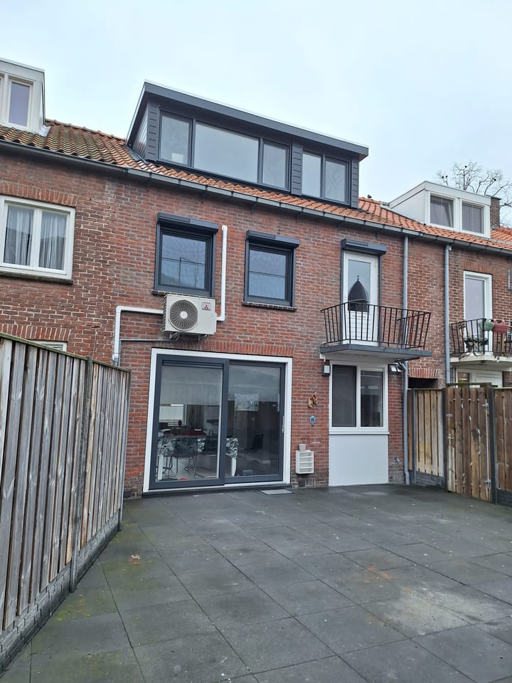 Foto 32 van Zeelsterstraat 92