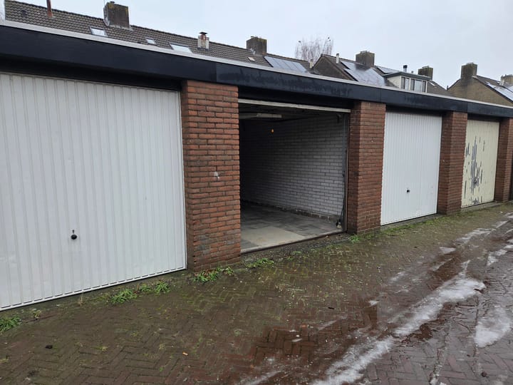 Photo 4 of Sypestein 13