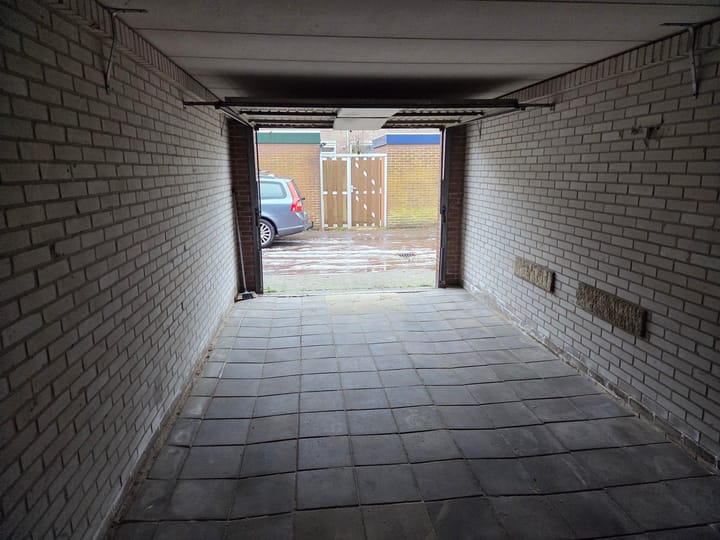 Photo 5 of Sypestein 13