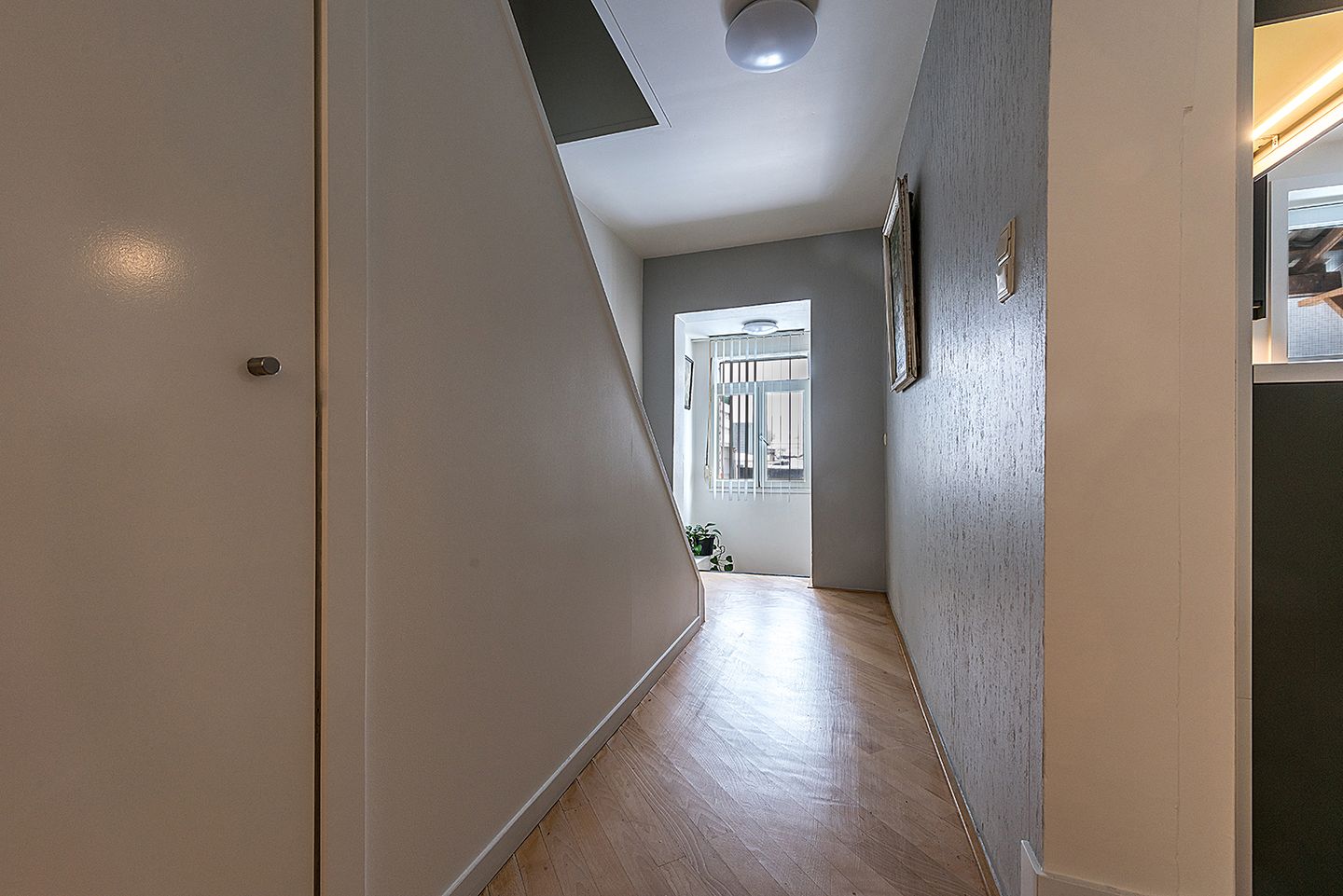 Photo 14 of Akerstraat 54