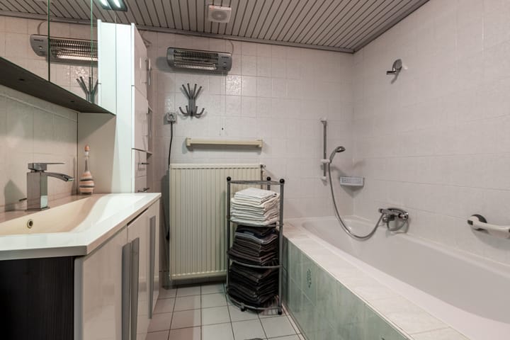 Foto 22 van Heerenveenseweg 156