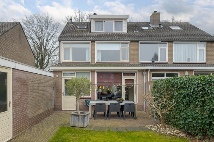 Foto 49 van de Kade 16