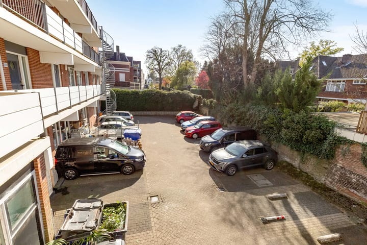 Foto 47 van Montaubanstraat 263