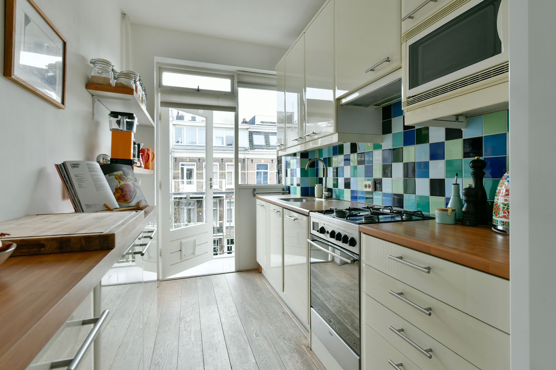 Photo 9 of Burmanstraat 20-3