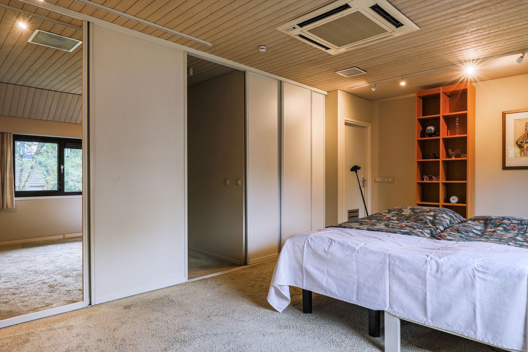 Photo 33 of Elzenlaan 53