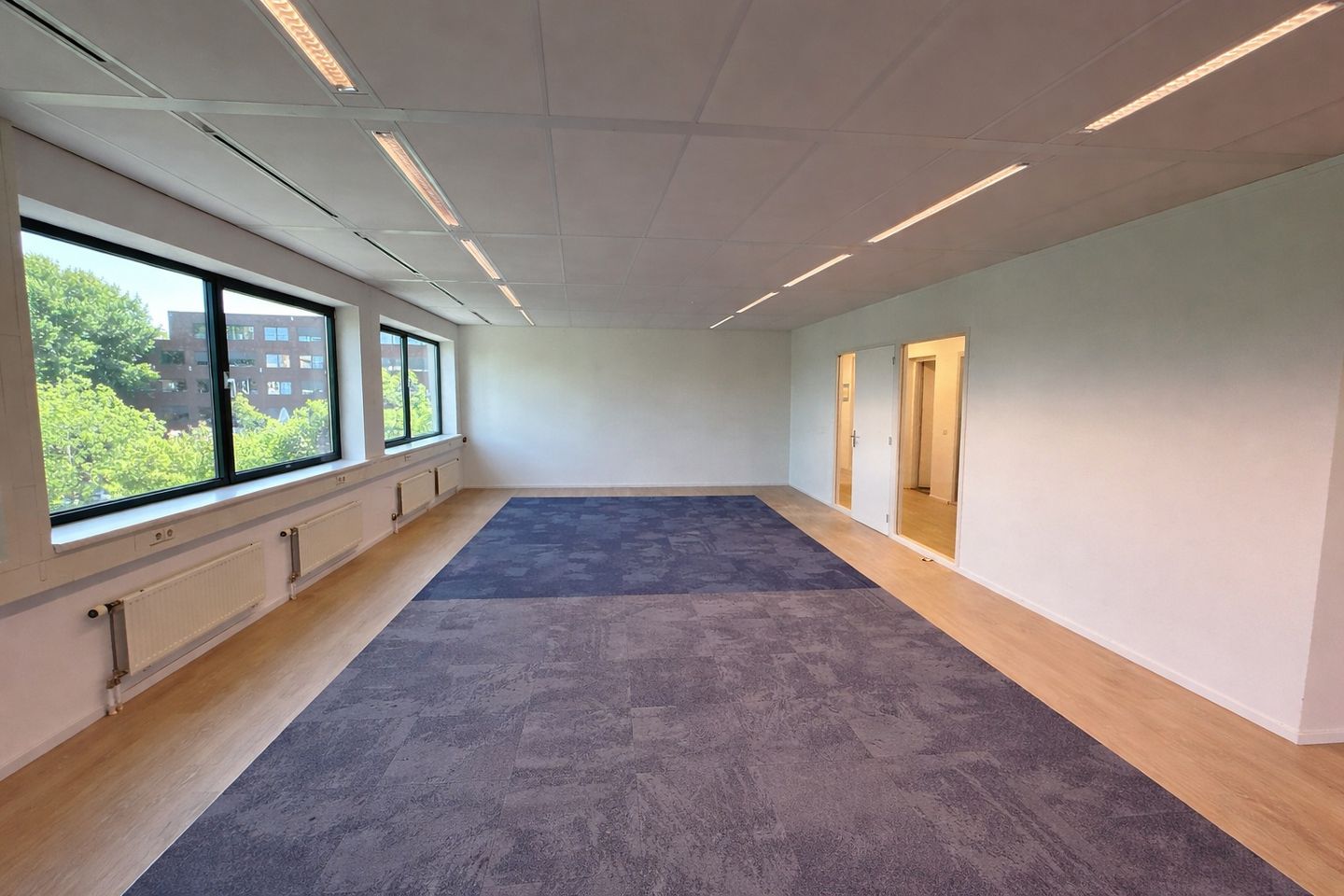 Bekijk foto 4 van J.L. van Rijweg 121