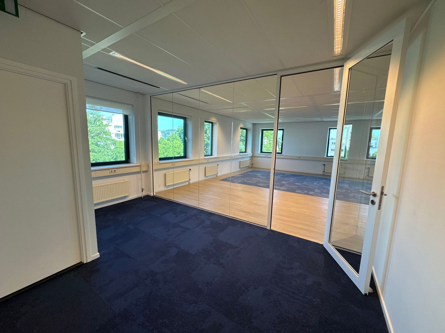 Bekijk foto 5 van J.L. van Rijweg 121