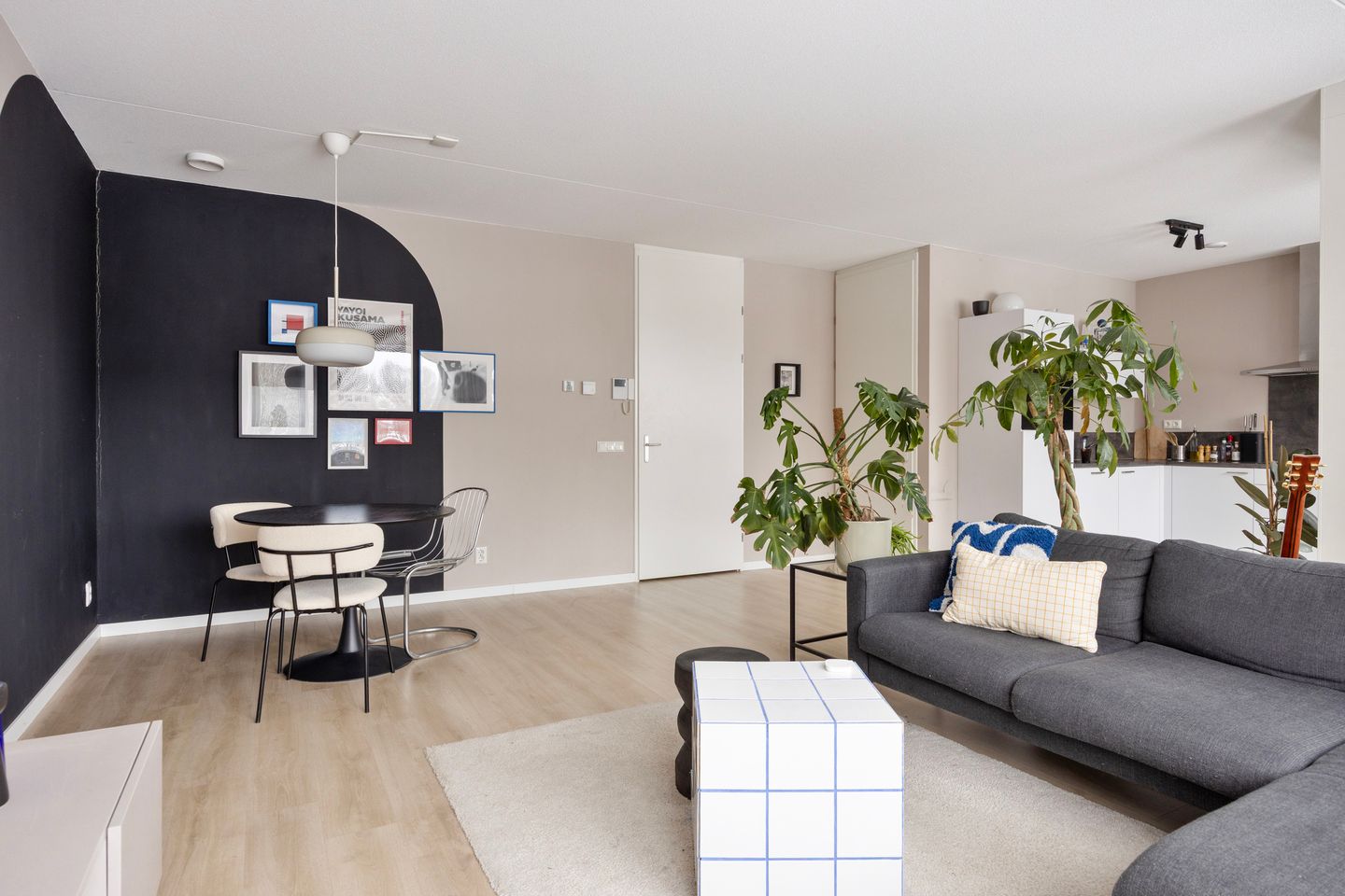 Photo 5 of Lelystadstraat 2