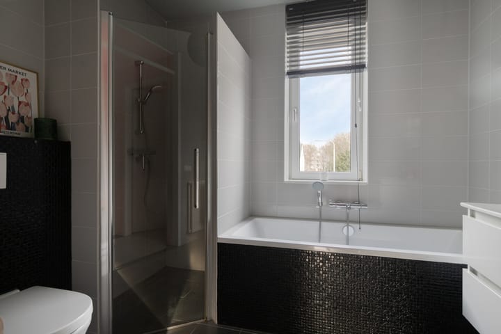 Foto 5 van Esterelstraat 2