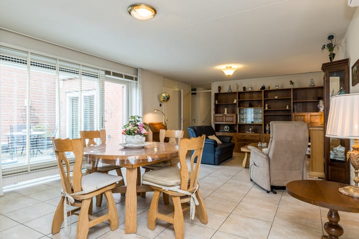 Foto 10 van Kouvenderstraat 231