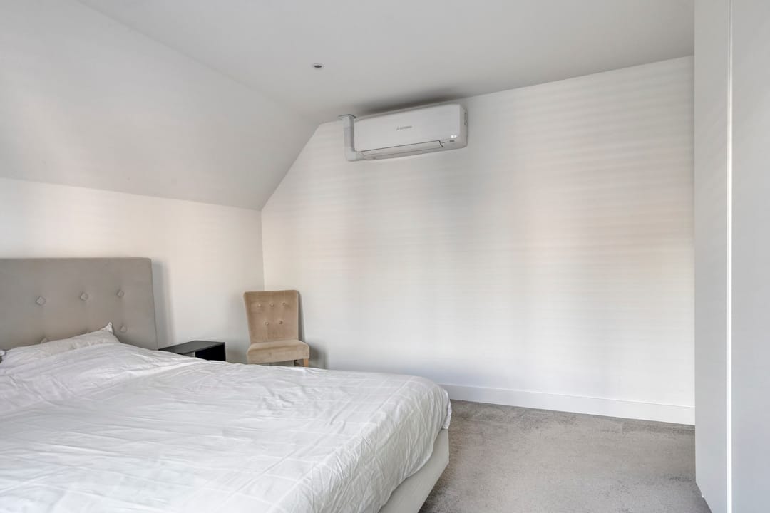 Photo 23 of Bickerstraat 70-A