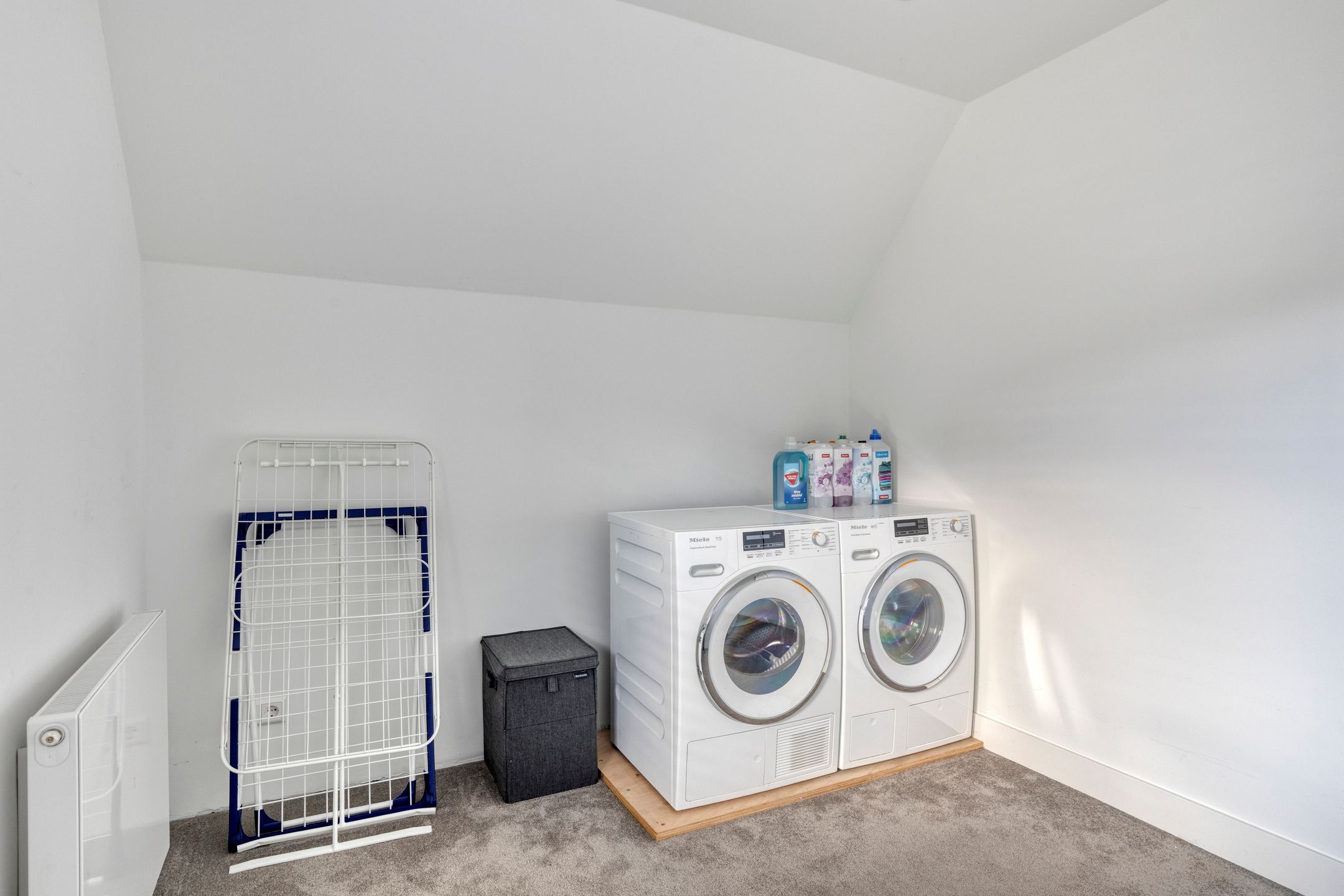 Photo 27 of Bickerstraat 70-A