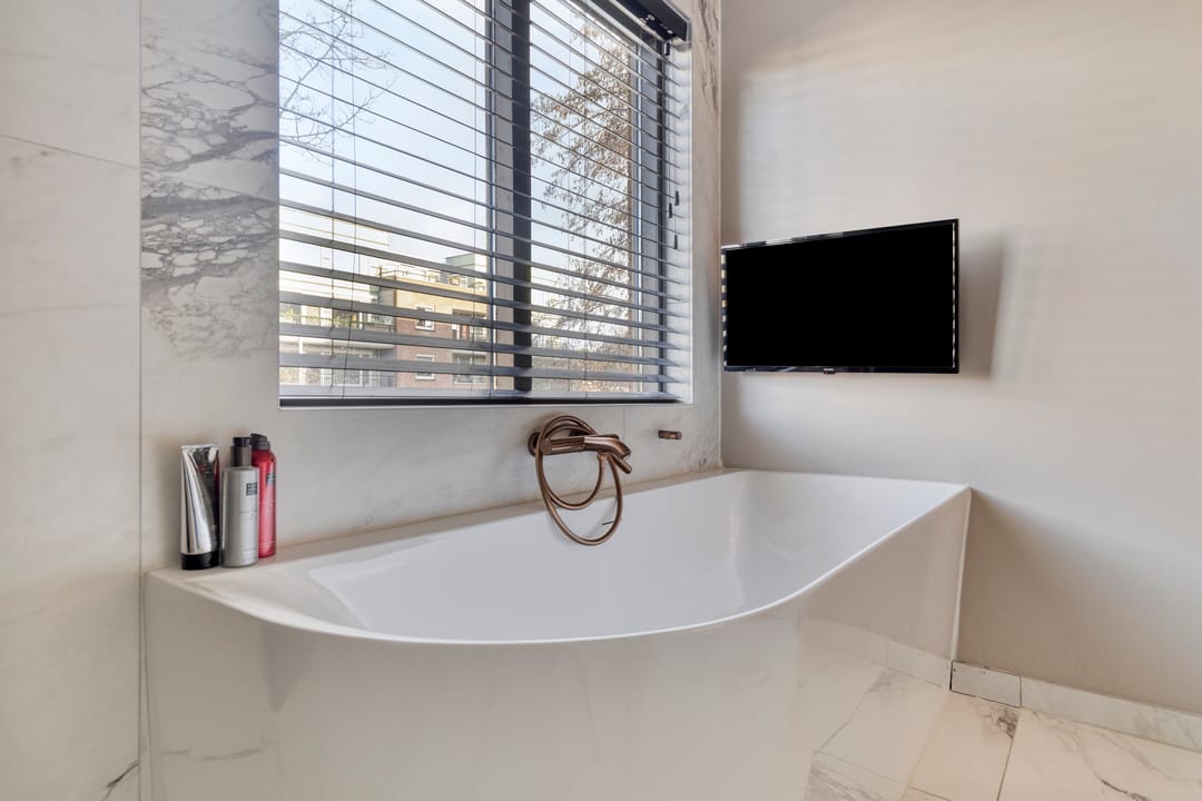 Photo 28 of Bickerstraat 70-A