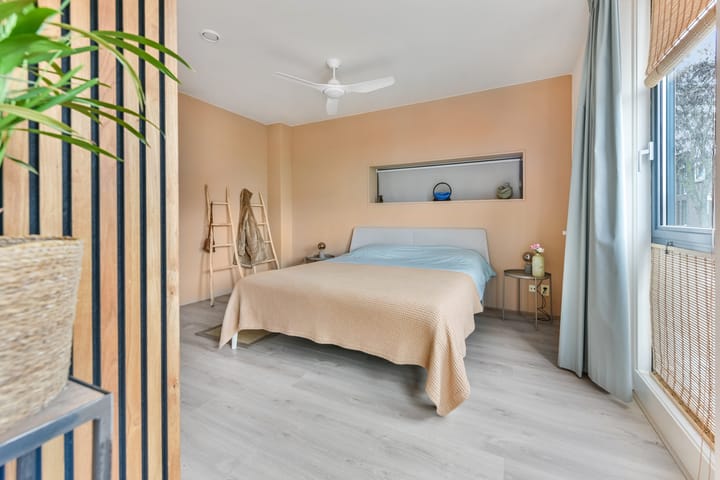 Foto 23 van Laaxumstraat 56