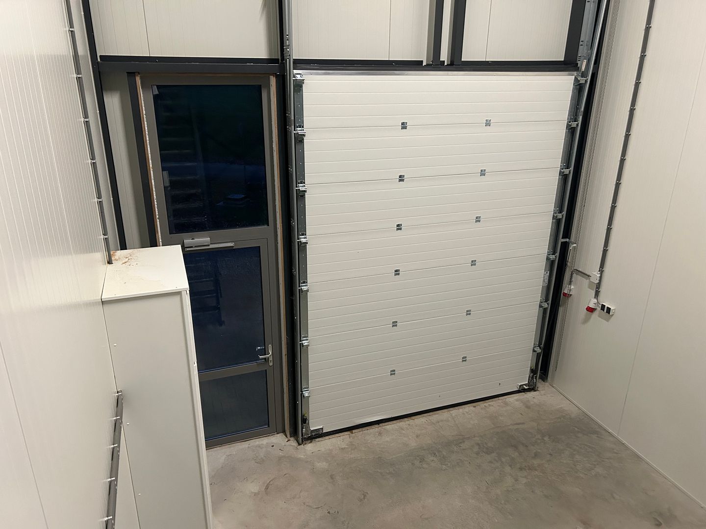 View photo 3 of Melkweg 8-M