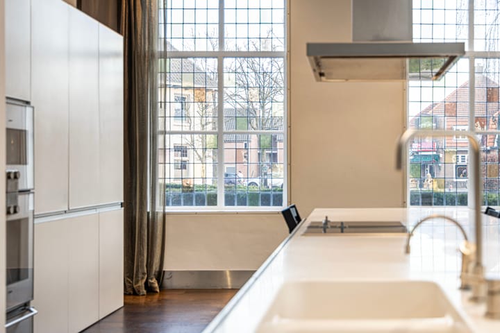 Photo 19 of Oranjestraat 46