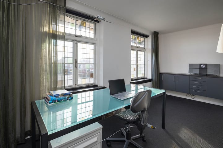 Photo 42 of Oranjestraat 46