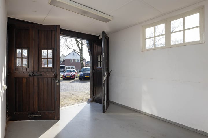 Photo 57 of Oranjestraat 46