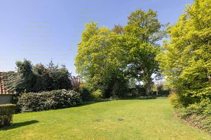 Photo 68 of Oranjestraat 46