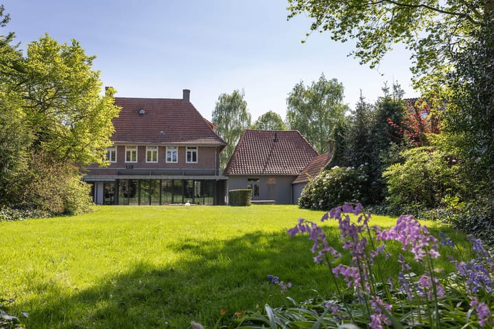 Photo 71 of Oranjestraat 46