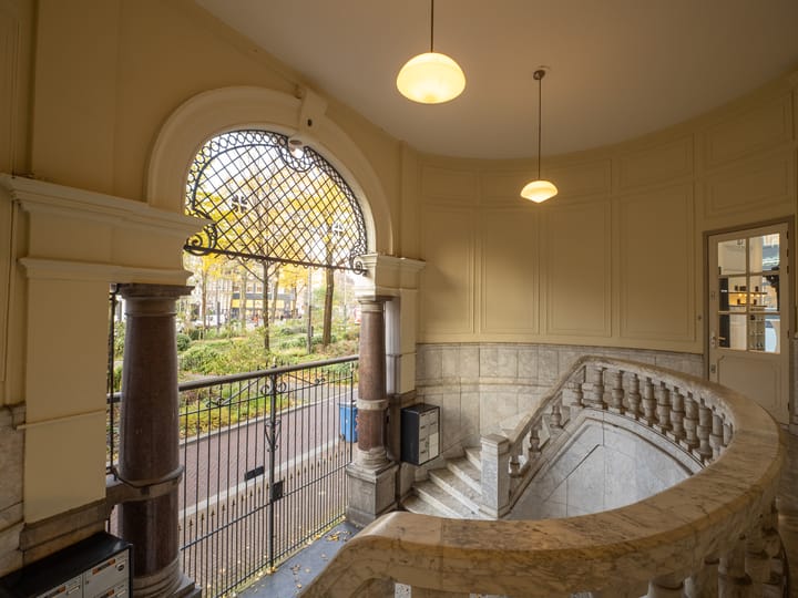 Foto 2 van Nieuwezijds Voorburgwal 329-A