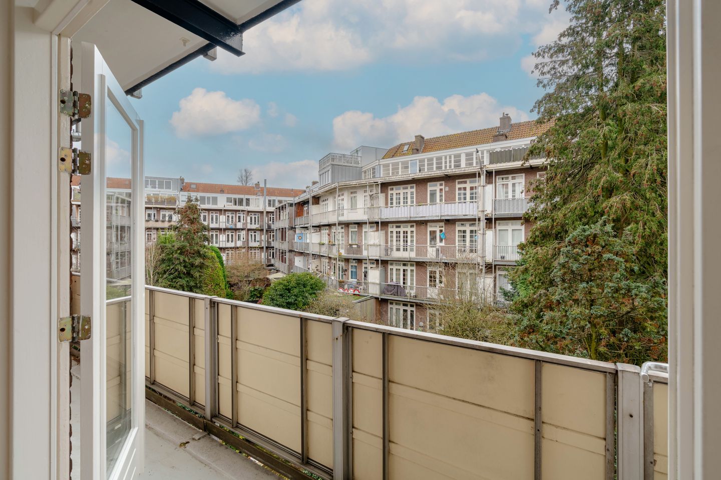 Foto 14 van Sassenheimstraat 67-2