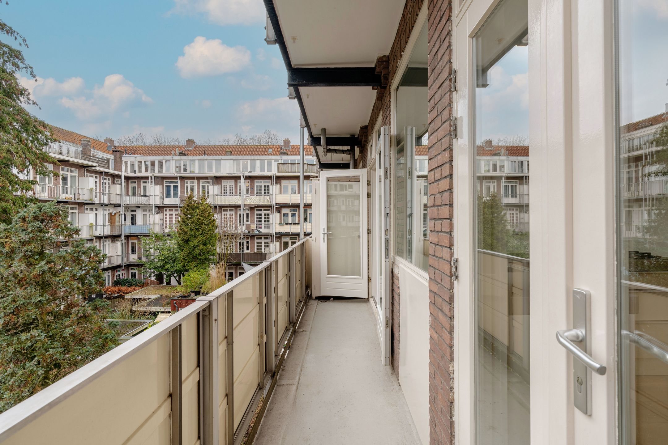 Foto 15 van Sassenheimstraat 67-2